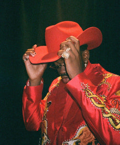 Lil Nas X Wearing Aman Itomi Jewelry For MTV Awards