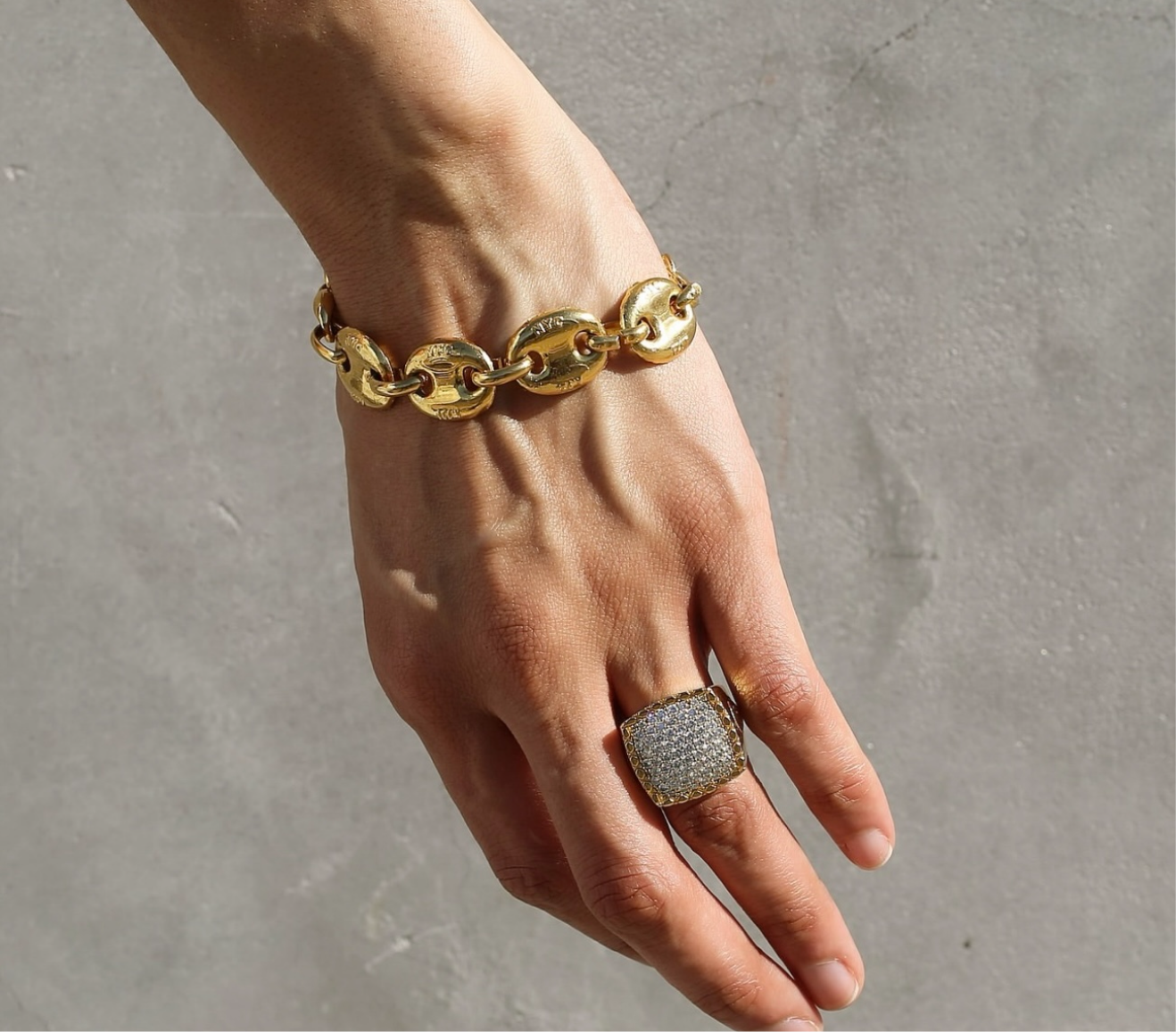 NYC Gold Half Puffer Link Bracelet