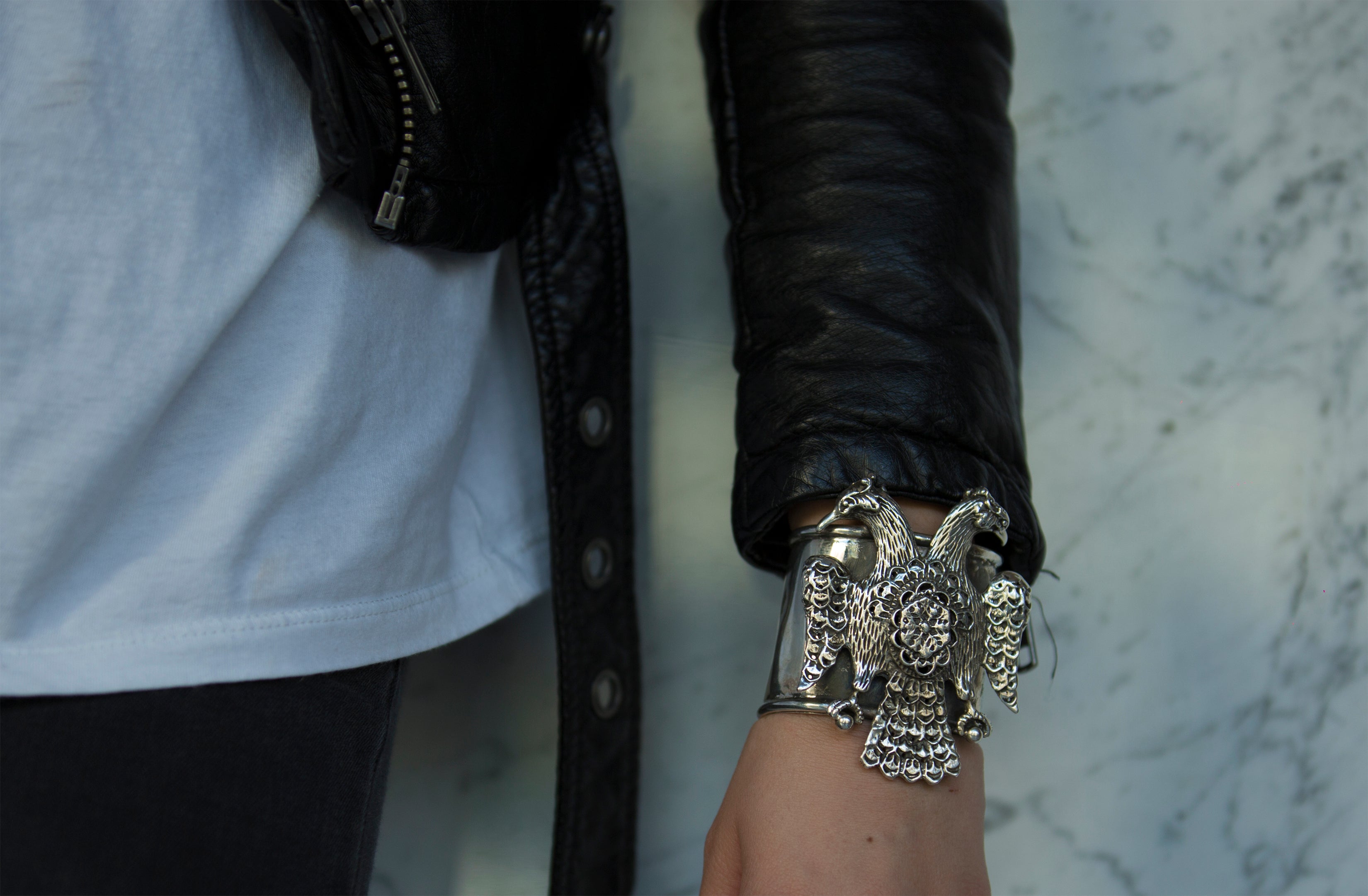 VINTAGE DOUBLE PHOENIX CUFF