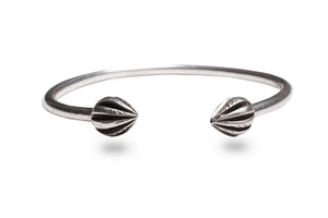 VINTAGE RETRO BANGLE