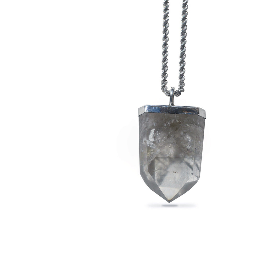 LARGE QUARTZ NECKLACE